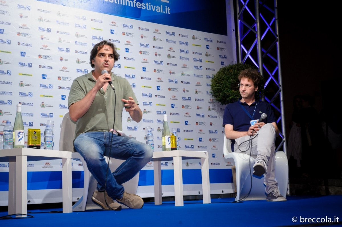 Edoardo Falcone, Vaniel Maestosi